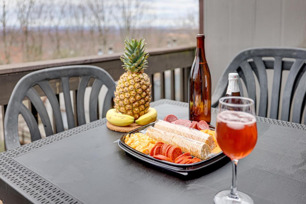 Pocono Paradise 143, New 4bd, Tannersville, Camelback, Kalahari Holiday home